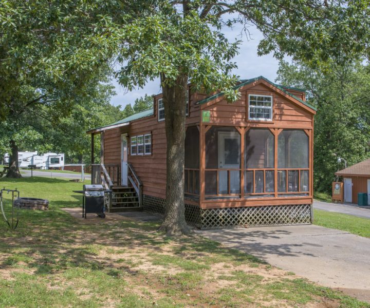Ranger Smith Camping Cabins | Mark Twain Lake Jellystone Park