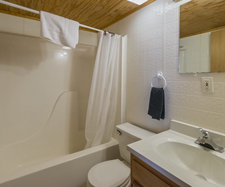 Ranger Smith Lake View Cabin Rentals | Mark Twain Lake Jellystone Park